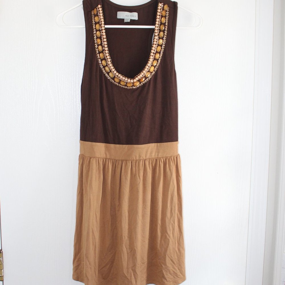 Alythea Sz M Dress Racer back Embroidered Brown